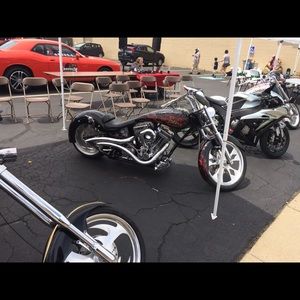 Meet your Posher, Robert